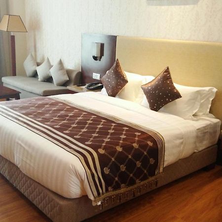 Clarion Inn Jaipur Kukas Szoba fotó