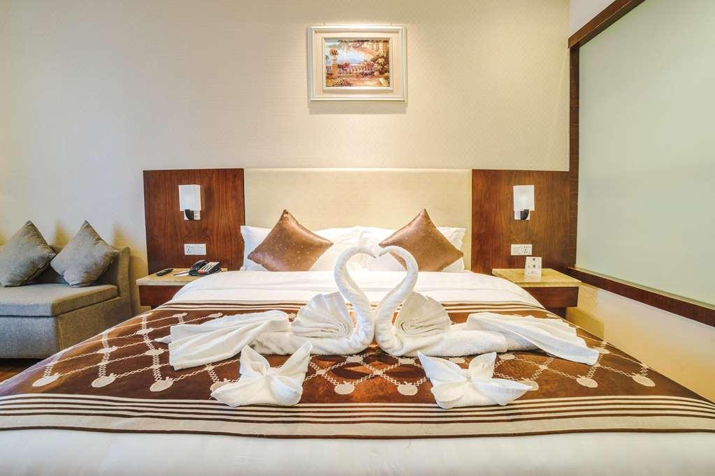 Clarion Inn Jaipur Kukas Szoba fotó
