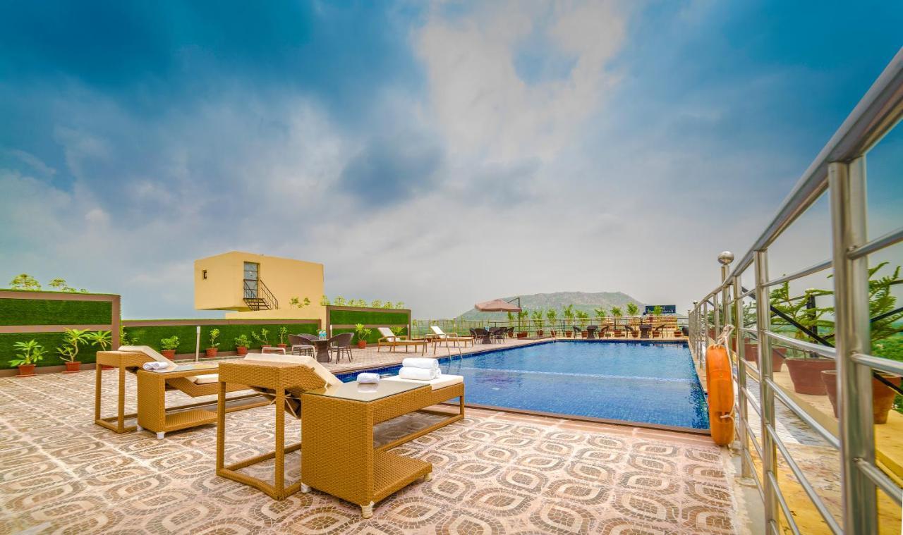 Clarion Inn Jaipur Kukas Kültér fotó