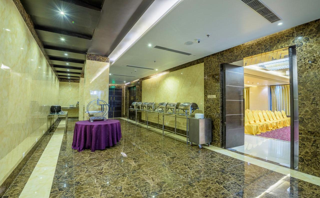 Clarion Inn Jaipur Kukas Kültér fotó
