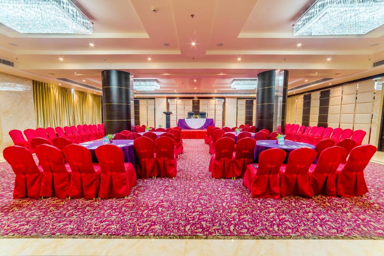 Clarion Inn Jaipur Kukas Kültér fotó