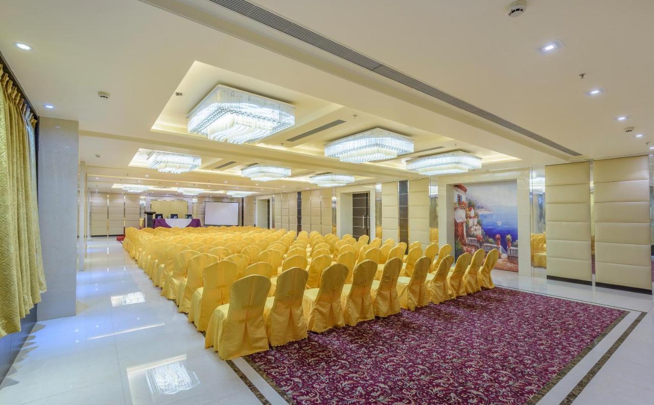 Clarion Inn Jaipur Kukas Kültér fotó