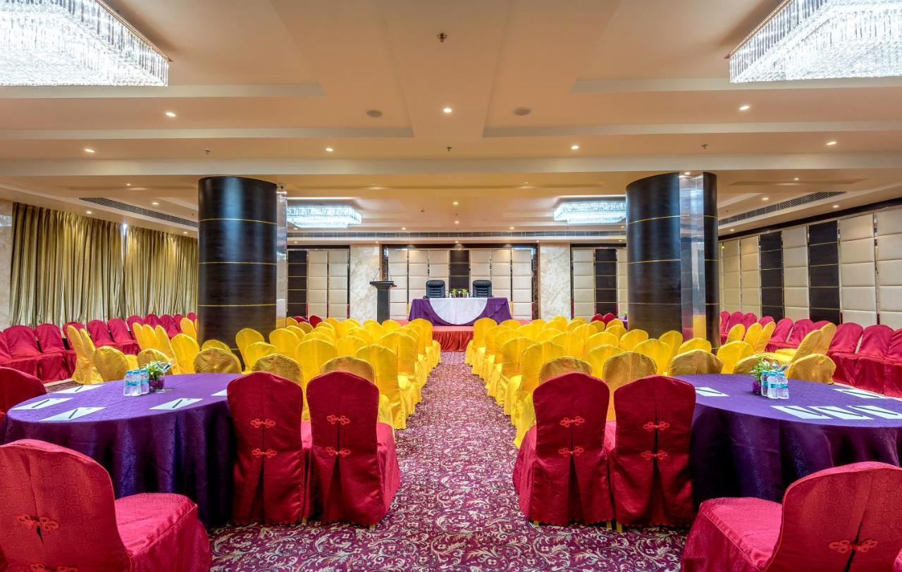 Clarion Inn Jaipur Kukas Kültér fotó