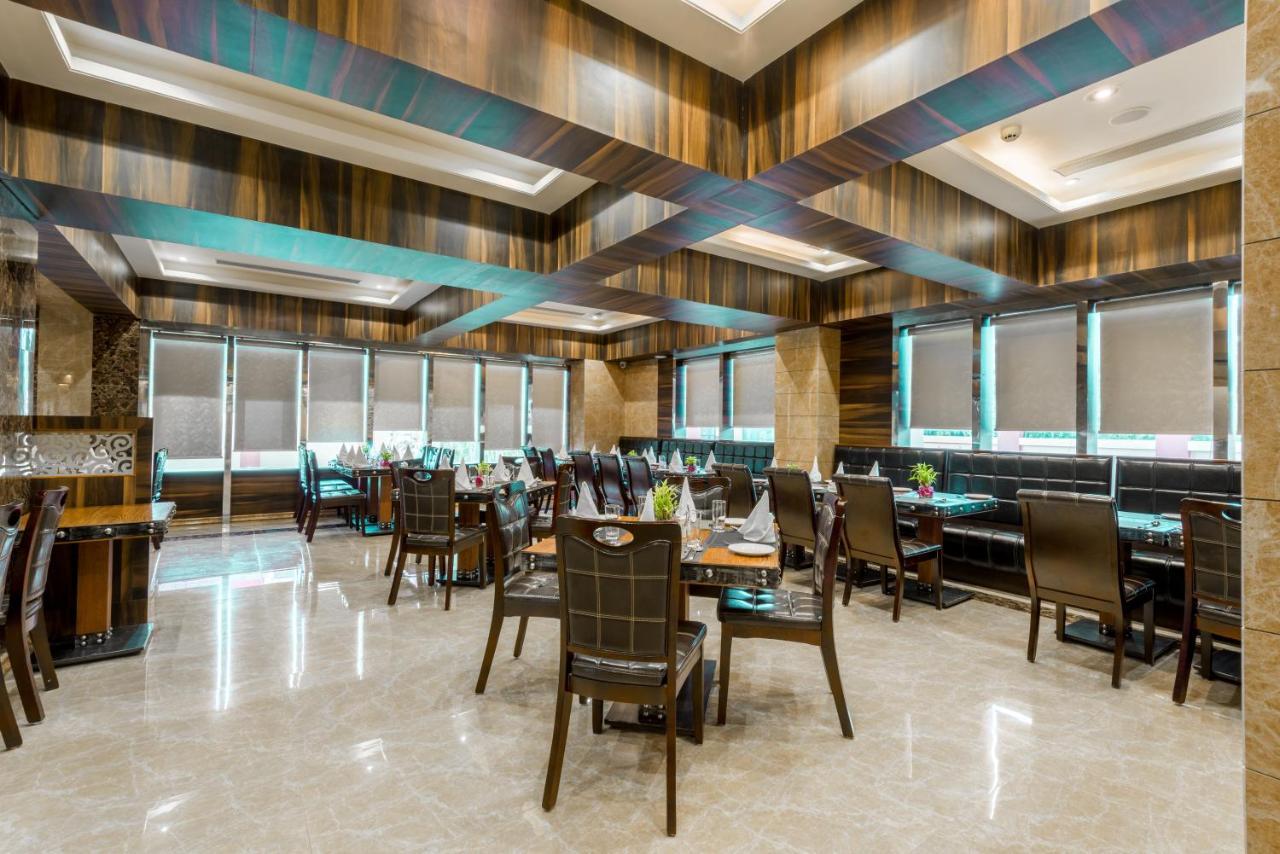 Clarion Inn Jaipur Kukas Kültér fotó
