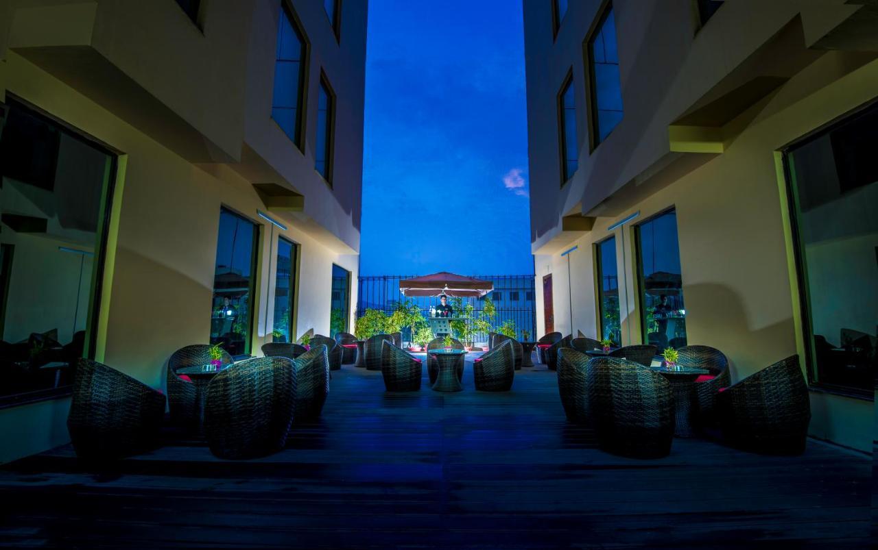 Clarion Inn Jaipur Kukas Kültér fotó