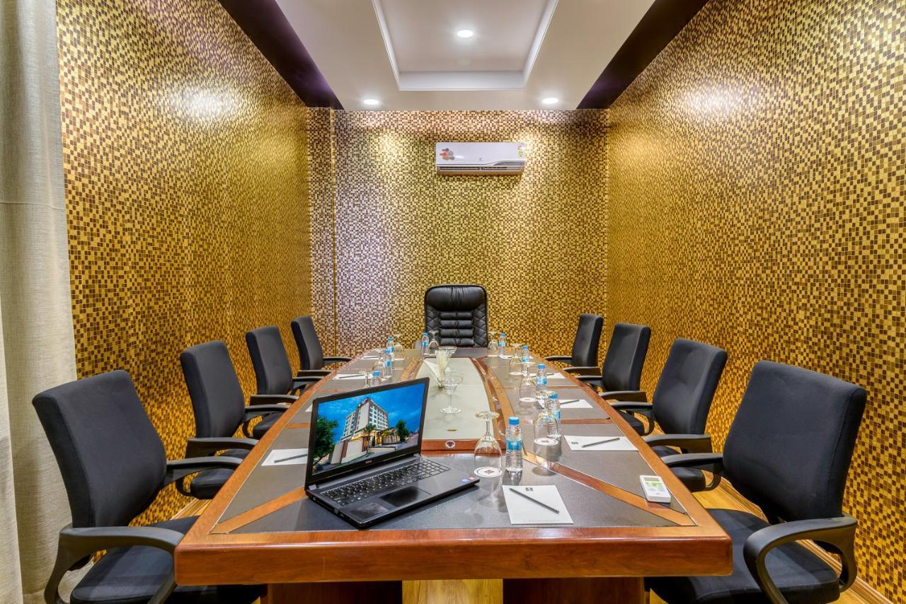 Clarion Inn Jaipur Kukas Kültér fotó