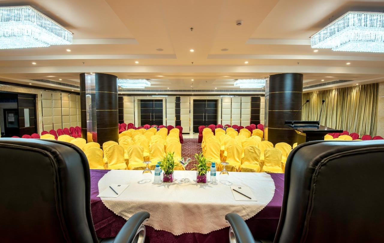 Clarion Inn Jaipur Kukas Kültér fotó
