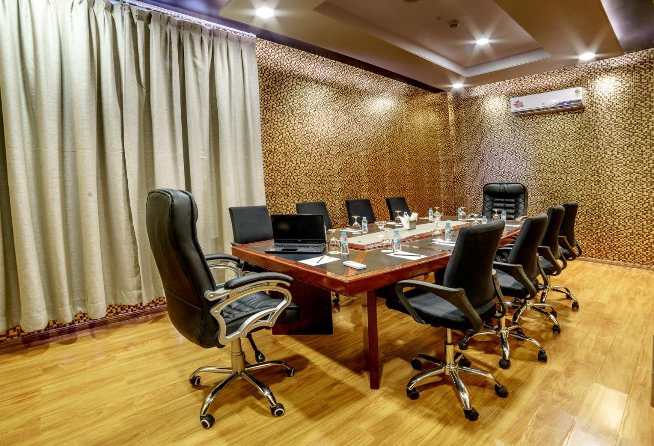 Clarion Inn Jaipur Kukas Kültér fotó