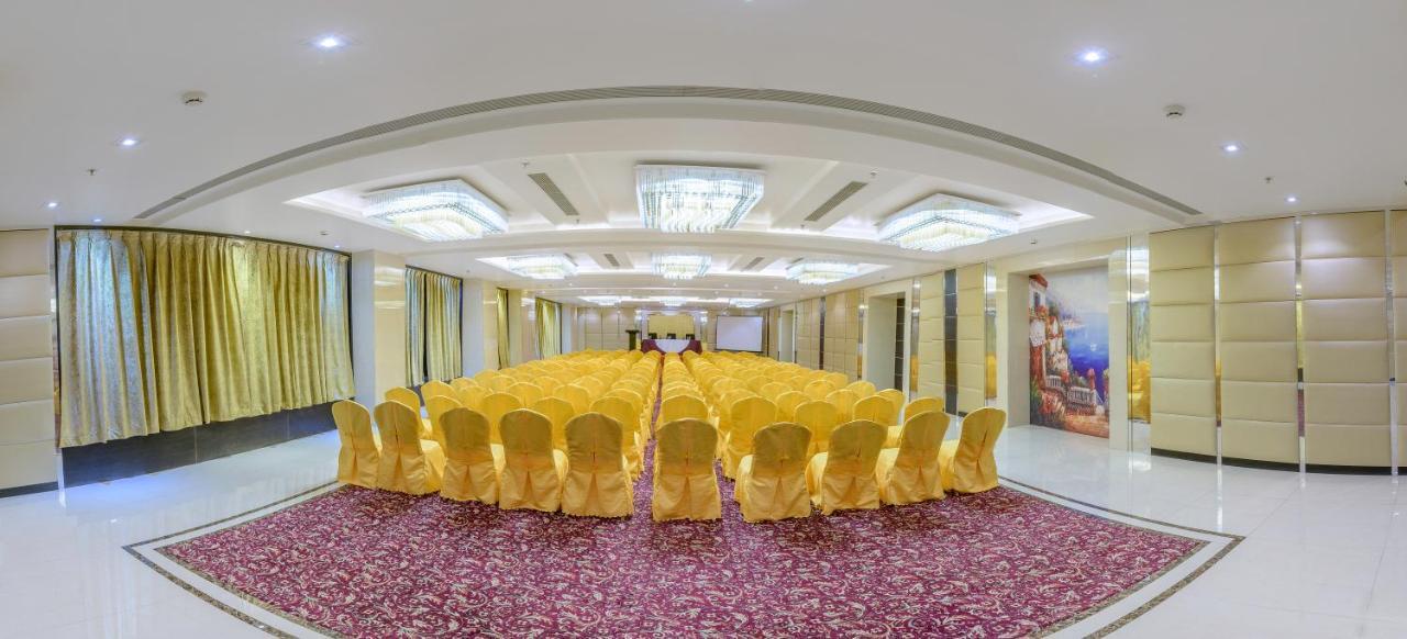 Clarion Inn Jaipur Kukas Kültér fotó
